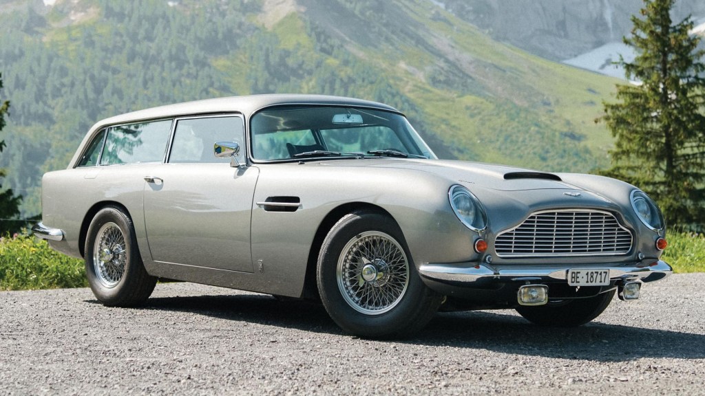 The front of the silver DB5 shooting brake