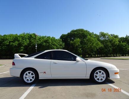 Seller Destroys a 1998 Acura Integra Type R Hours After Selling on Bring a Trailer for $51,000