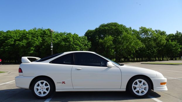 Seller Destroys a 1998 Acura Integra Type R Hours After Selling on Bring a Trailer for $51,000