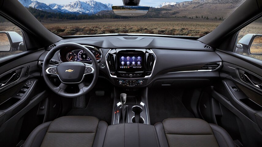 2021 Chevy Traverse interior 