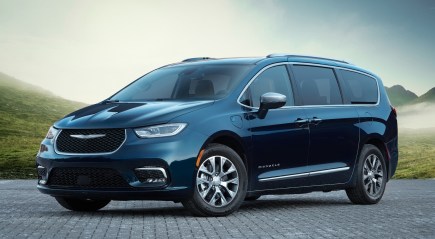 The Chrysler Pacifica Is Converting Minivan Aversion