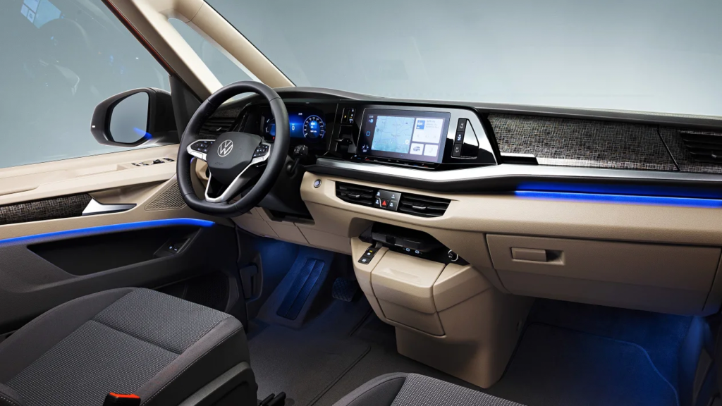 2022 Volkswagen T7 Multivan interior