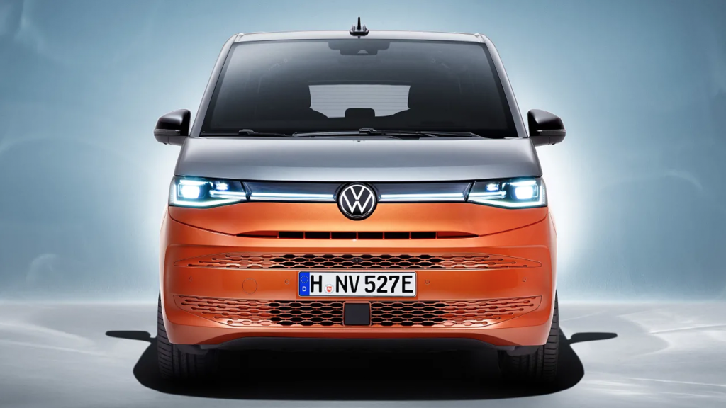 2022 Volkswagen T7 Multivan front view