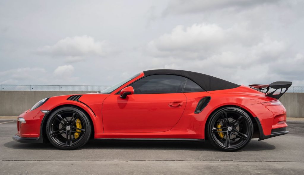 An image of a Porsche 911 GT3 RS Convertible build parked outdoors.