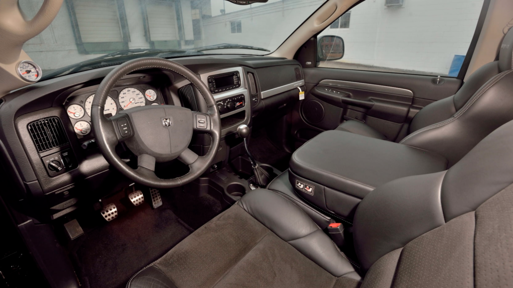 Dodge Ram SRT-10 Viper Truck interior