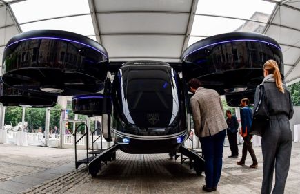 200 Flying Taxi Orders Means They’re Coming to US and UK