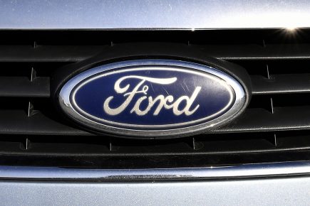 Ford Adds 2021 Edge and F-350/F-450 Trucks To Recall