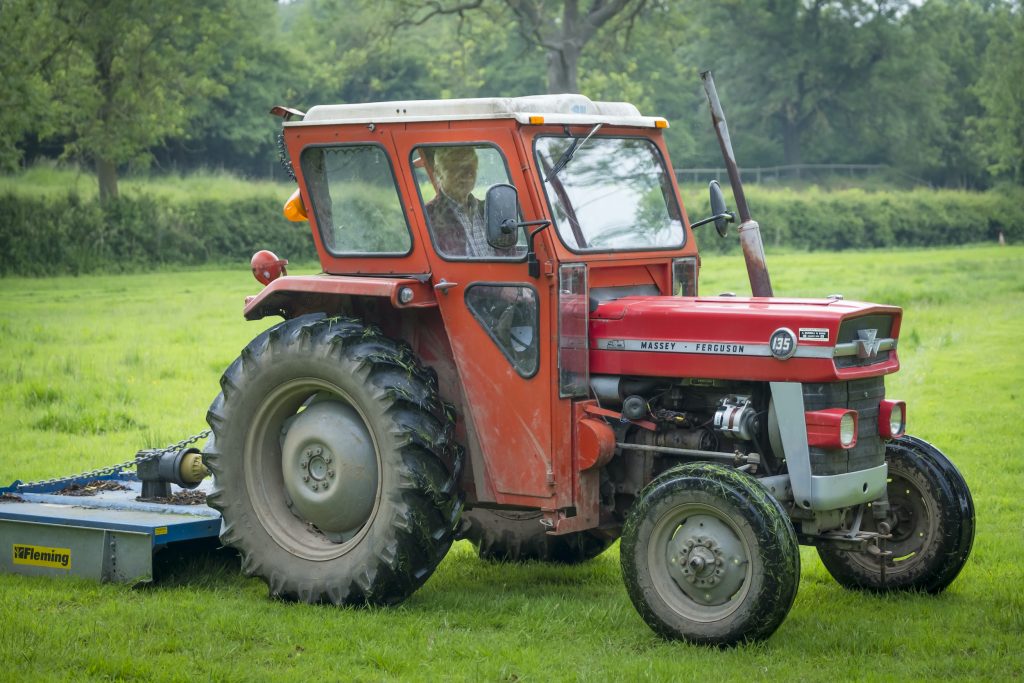 massey ferguson 285 s 2000 model