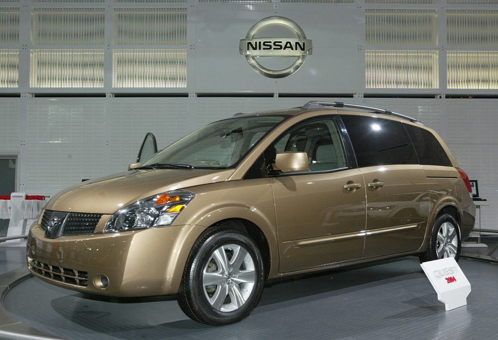 How Many Miles Does the Nissan Quest Van Last?