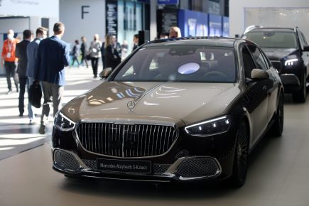 Does Mercedes Own Maybach?
