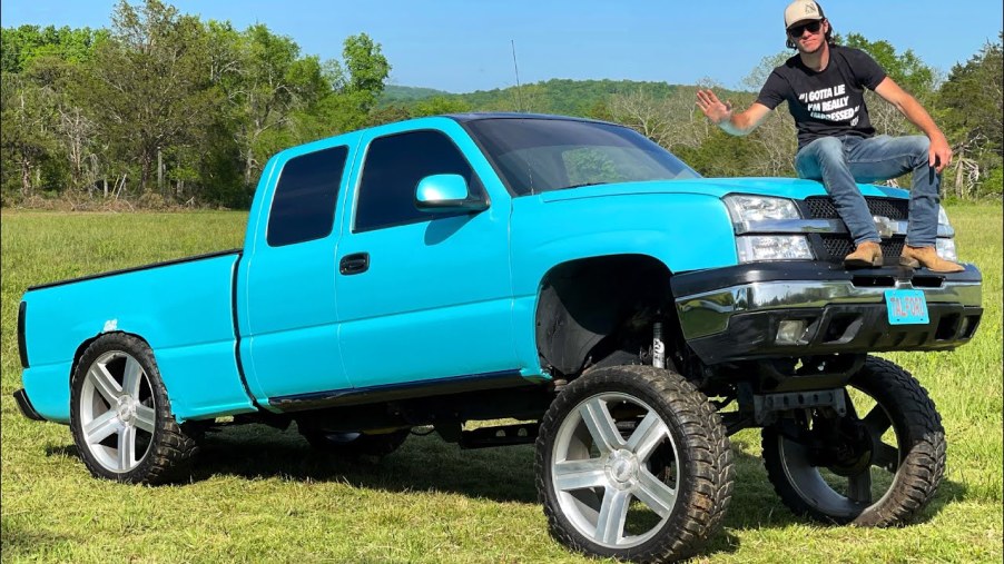 Turquoise Carolina squat truck