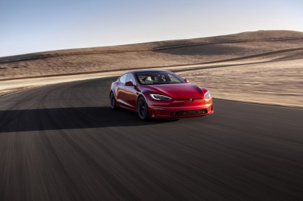 2022 Tesla Model S Plaid Records Unreal 0-60 MPH Time