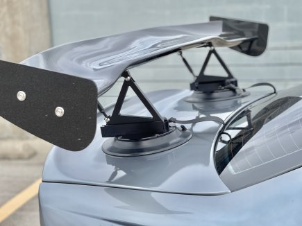 This Vacuum Mount System Can Attach a Huge Wing to Your Car Without Drilling