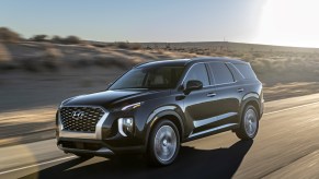 2020 Hyundai Palisade Driving On The Highway