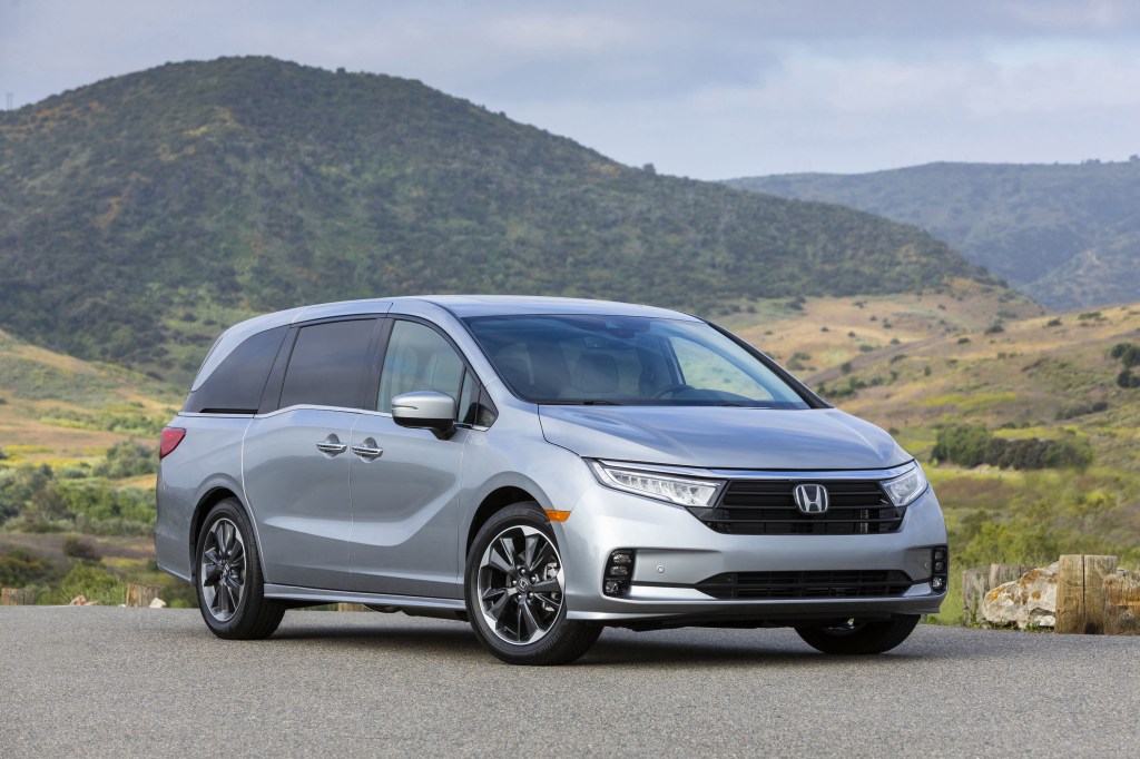2021 Honda Odyssey is one of the best minivans on the market