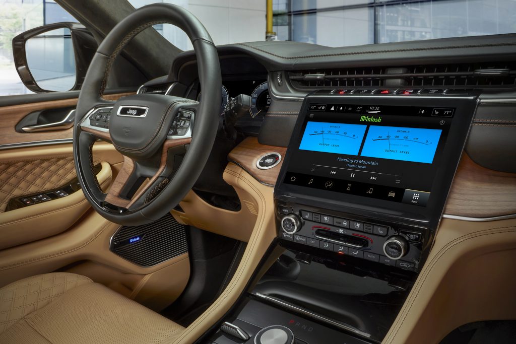 The McIntosh Audio System in the 2022 Jeep Grand Cherokee L