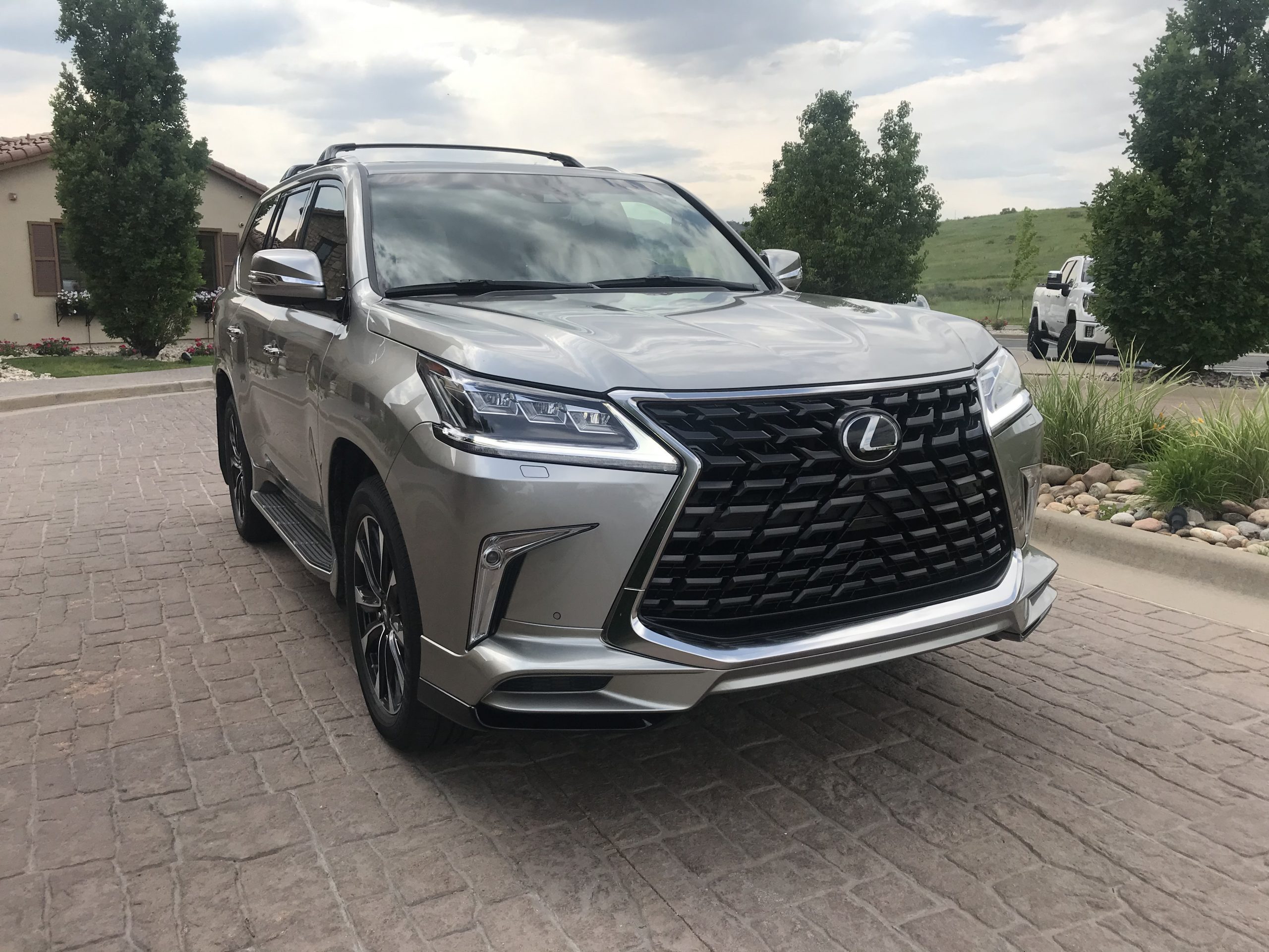 2021 Lexus LX 570 Review, Pricing, and Specs