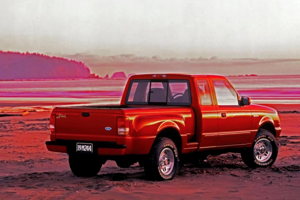 A red Ford Ranger Splash  in the desert 