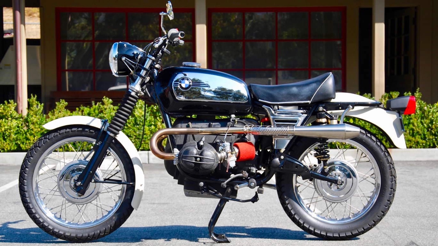 1972 BMW R75/5 "scrambler" in a parking lot was the basis for the BMW R80 G/S