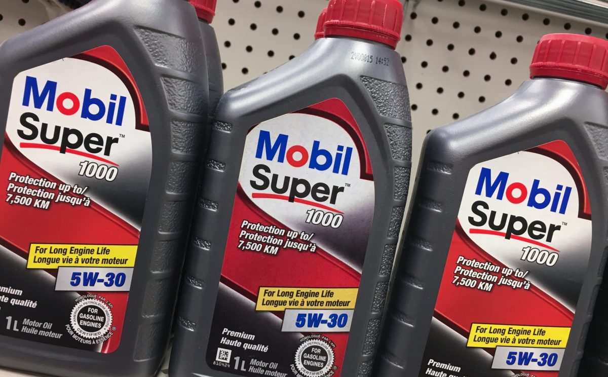 Is It Really Cheaper to Do an Oil Change Yourself?