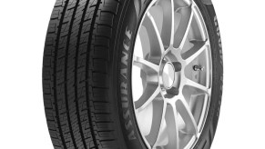 Goodyear Assurance MaxLife Long-Lasting Tire