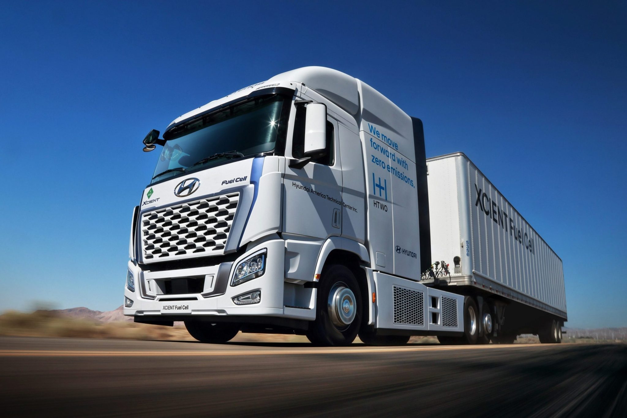 Hyundai Launching Hydrogen Fuel Cell Semi Trucks in California