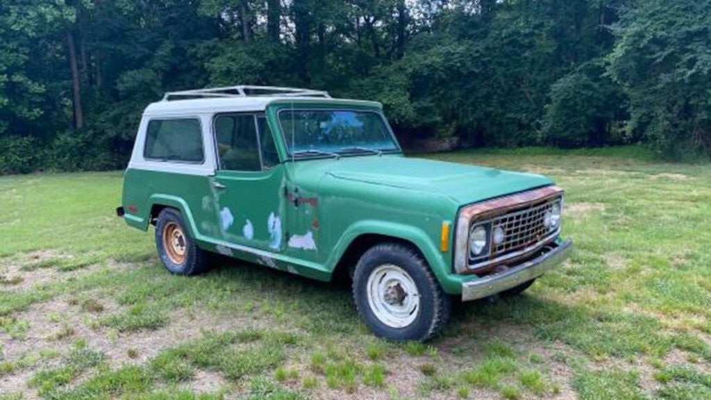 Vintage Jeepster Commando in green can be a great Ford Bronco alternative