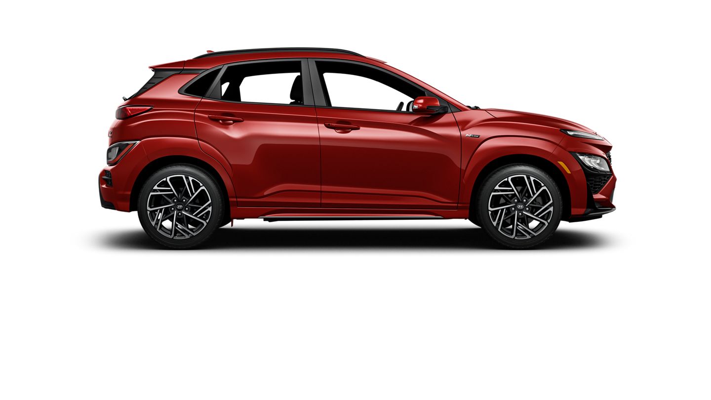 Стоит ли покупать Mazda CX-30 2021 года или Hyundai Kona 2021 года?