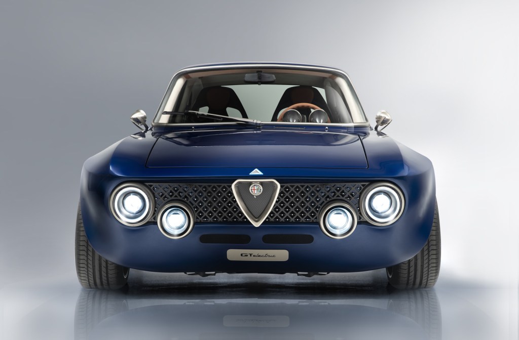 Totem Giulia GT Electric Alfa Romeo Front End