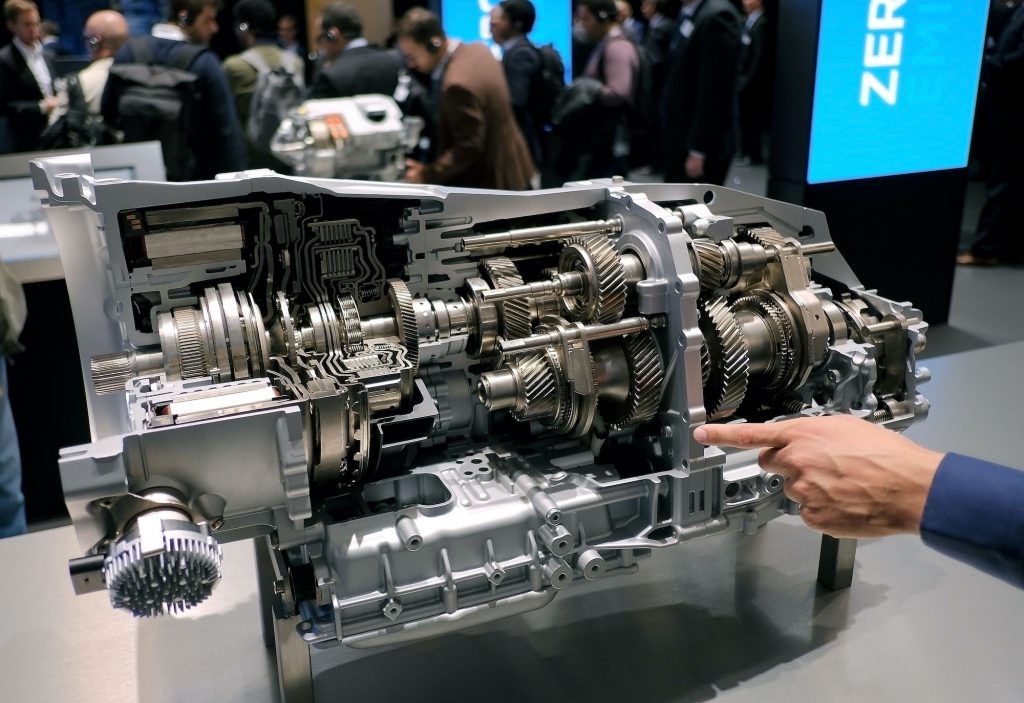 An 8-Speed Dual-Clutch Plug in-Hybrid-Transmission.