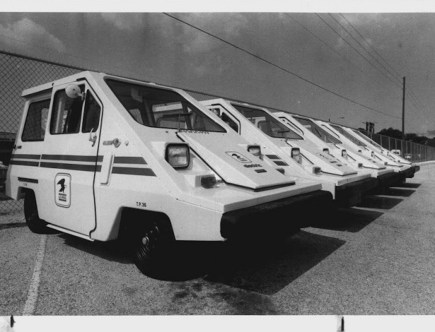 The ComutaVan: An Odd Electric Postal Van From the 80s