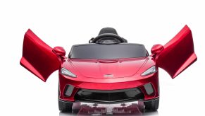 New McLaren GT ride-on toy