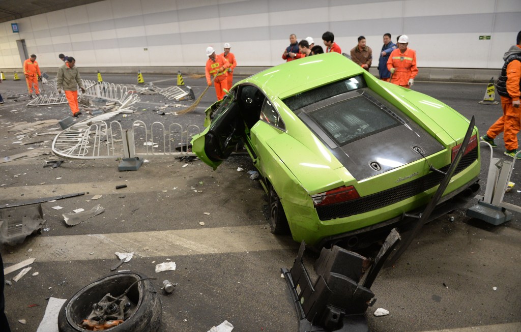A wrecked Lamborghini after a crash
