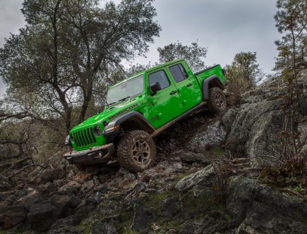 Jeep Makes the Gecko Green Paint Color Available for Only a Limited Time