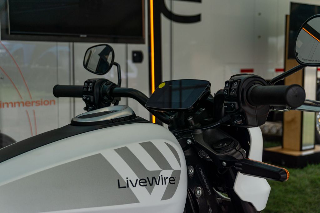 The 2021 LiveWire One's handlebars and TFT display
