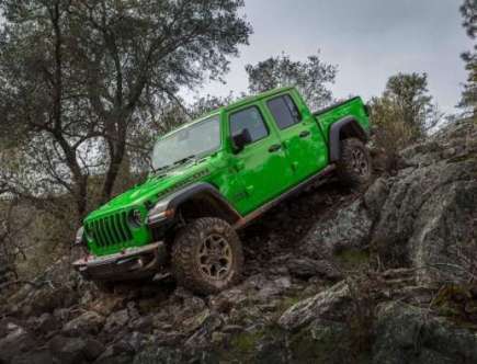 The Jeep Gladiator Just Stole the Tacoma’s Bright Idea