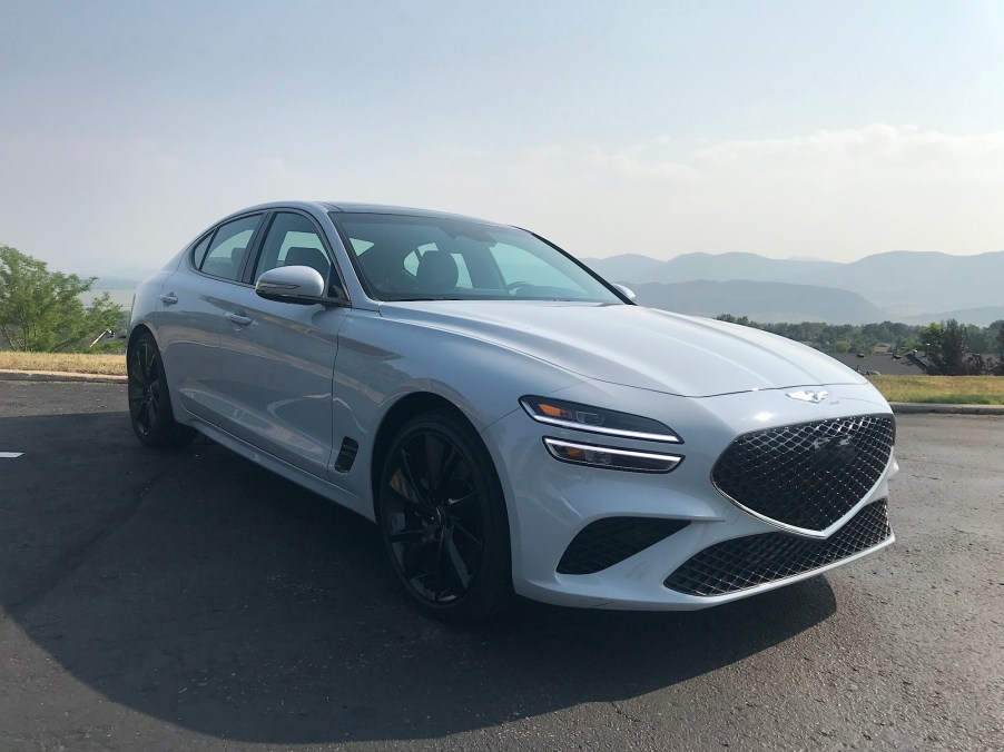 2022 Genesis G70