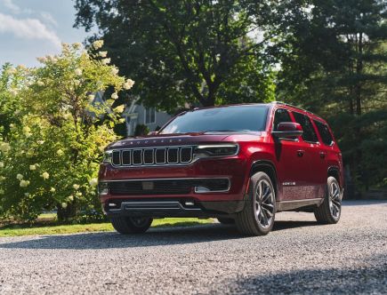 The 2022 Jeep Grand Wagoneer Has 3 Things Not to Love