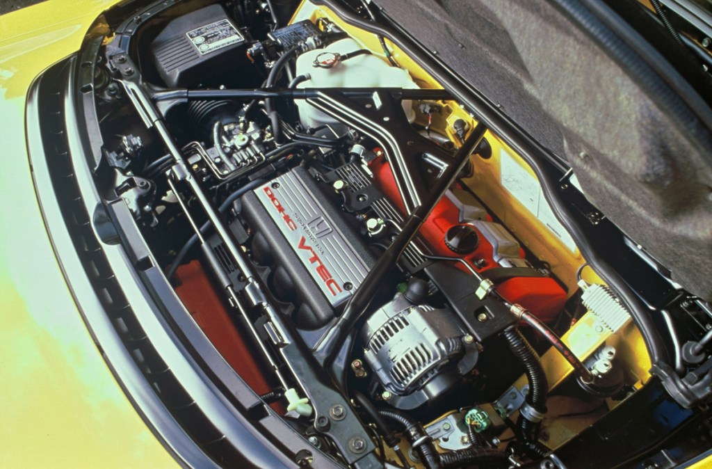 Acura NSX 3.2-liter engine 