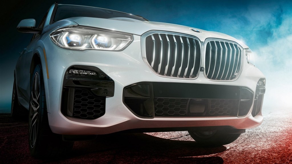 The front of a white 2021 BMW X5.