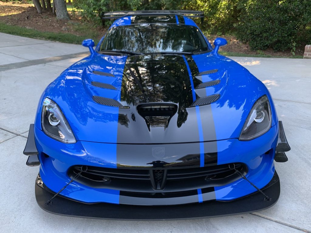 Dodge Viper ACR Extreme for sale on Bring a Trailer in blue with a black racing stripe 