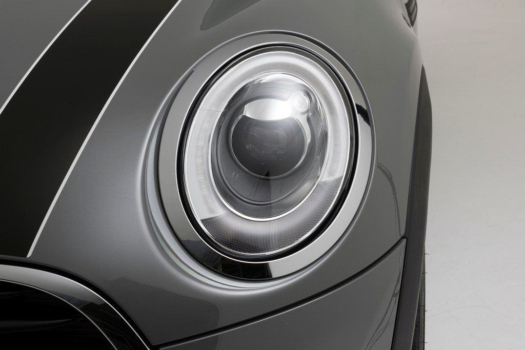 The front headlight of a 2017 Mini Cooper