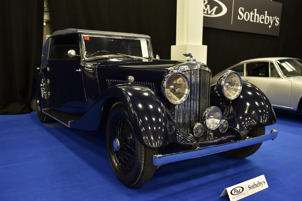 James Bond classic cars