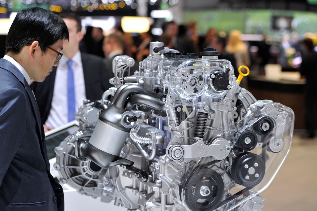 Hyundai/Kia engine on display at the 2016 Geneva Auto Show