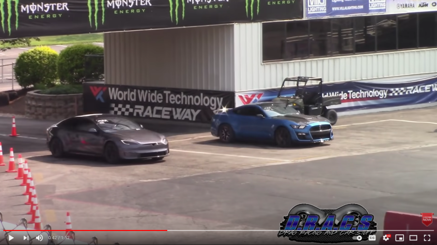 Watch this 2020 Ford GT500 Mustang beat Tesla Model S Plaid
