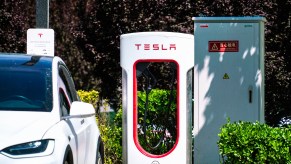 The Tesla Supercharger Network Will Charge Drivers Extra for Slow Charging