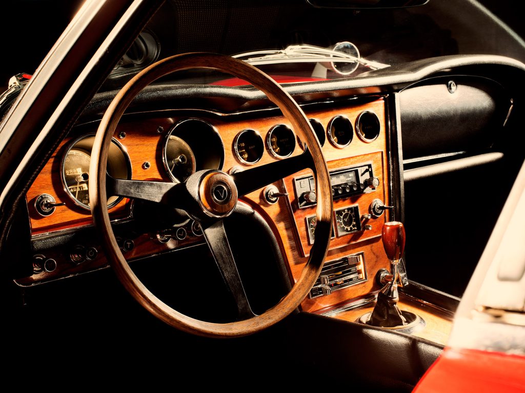 Toyota 2000GT Interior