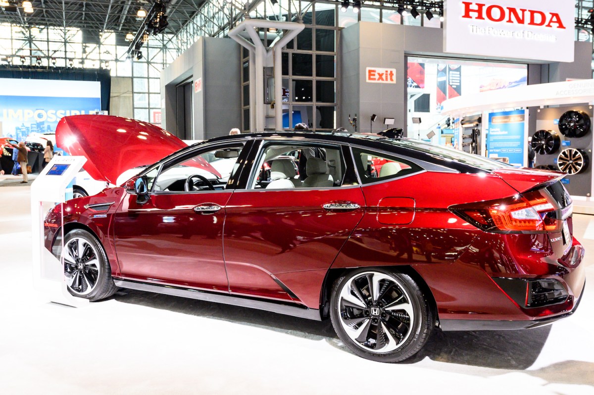 honda clarity on display in new york