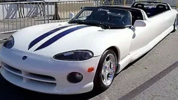 This Dodge Viper Limousine Is Totally Weird
