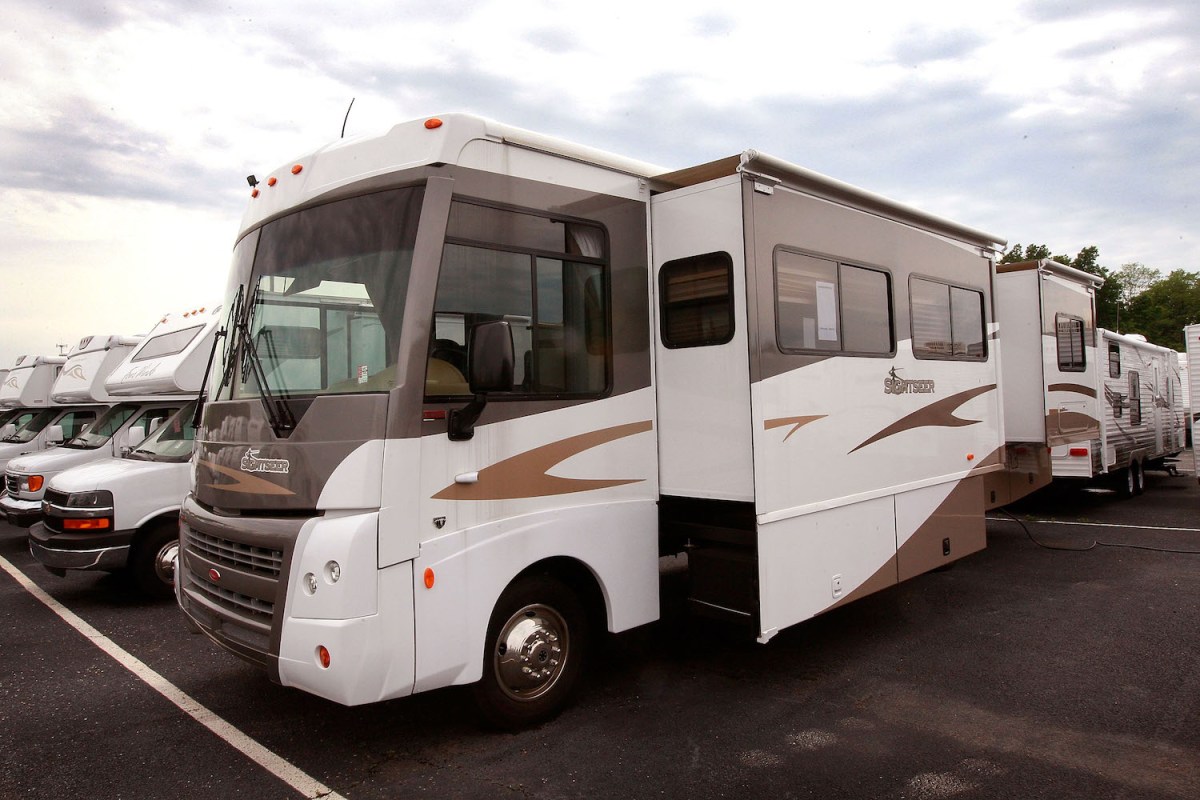 winnebago sightseer in rv lot